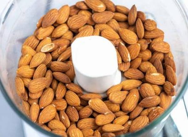 تصویر 1 از خرید و فروش بادام مامایی اصفهان با شرایط فوق العاده